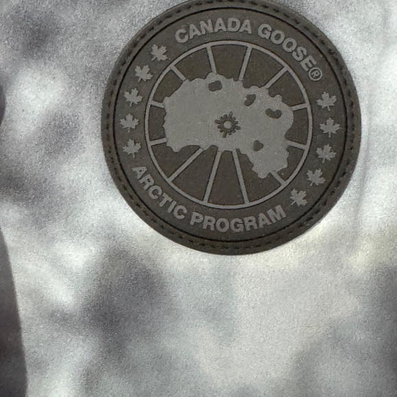 Canada Goose Women's Salida Jacket- Black Label - Picture 7 of 8